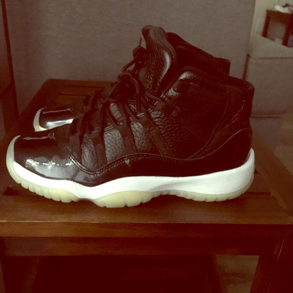 Air Jordan 11 Retro BG “72-10” size 4.5Y - Picture 1 of 2